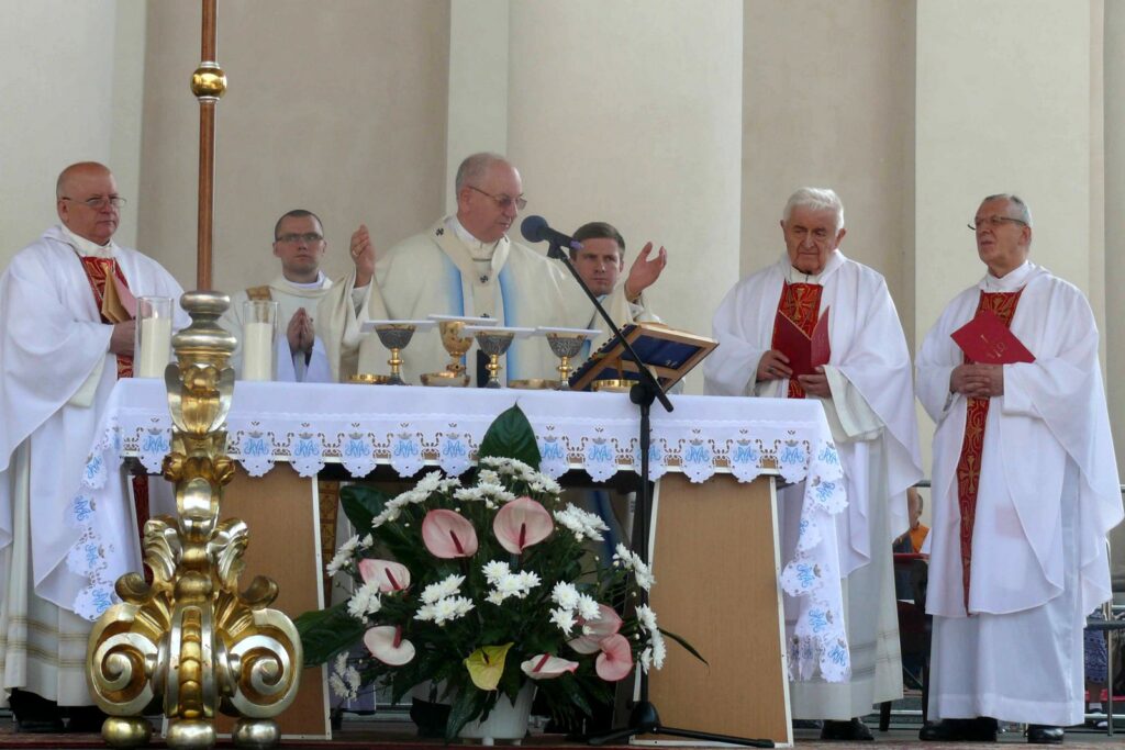Na Jasną Górę, do sanktuarium Narodu Polskiego