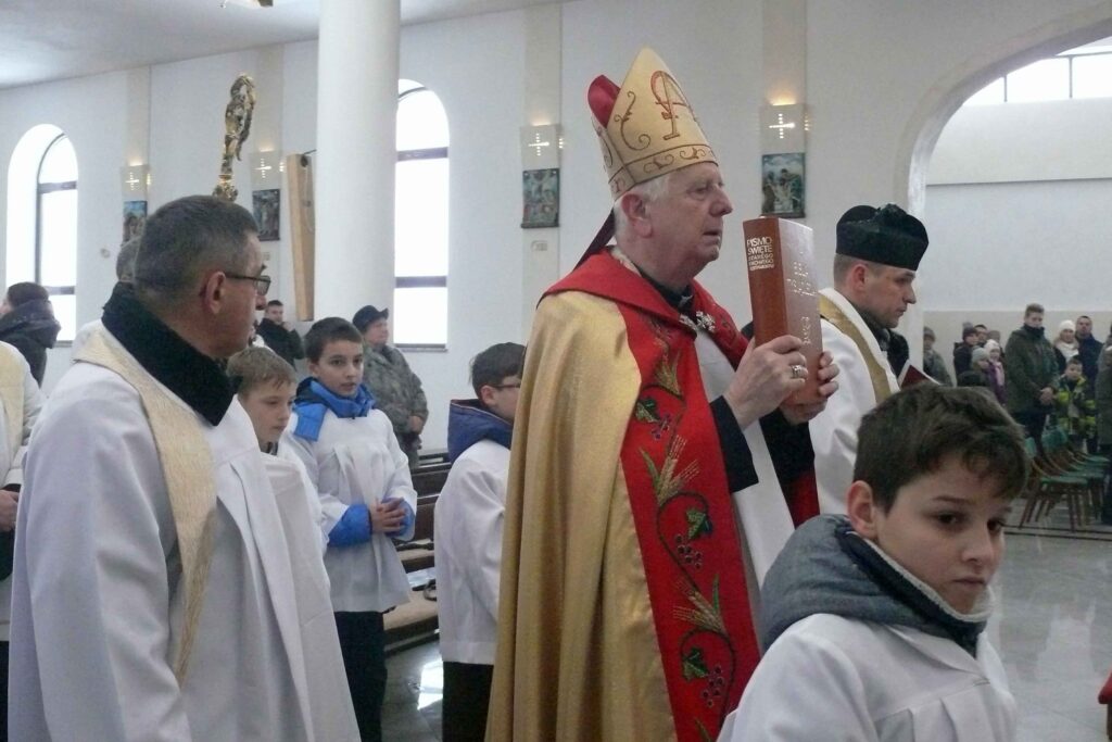 Otwarcie Bramy Miłosierdzia w parafii pw. Miłosierdzia Bożego w Kraśniku