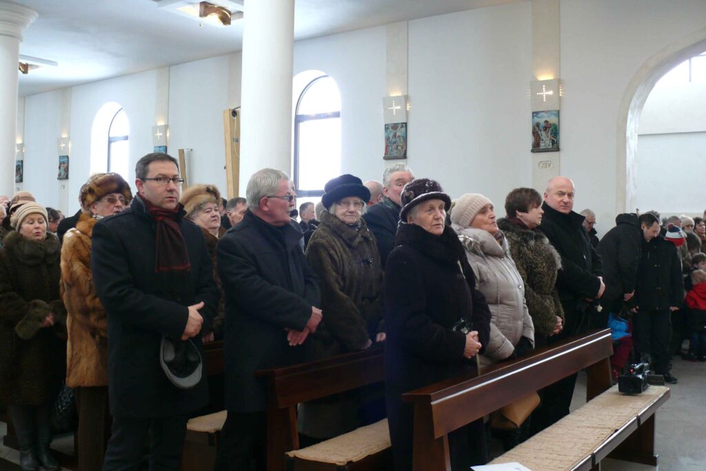 Otwarcie Bramy Miłosierdzia w parafii pw. Miłosierdzia Bożego w Kraśniku