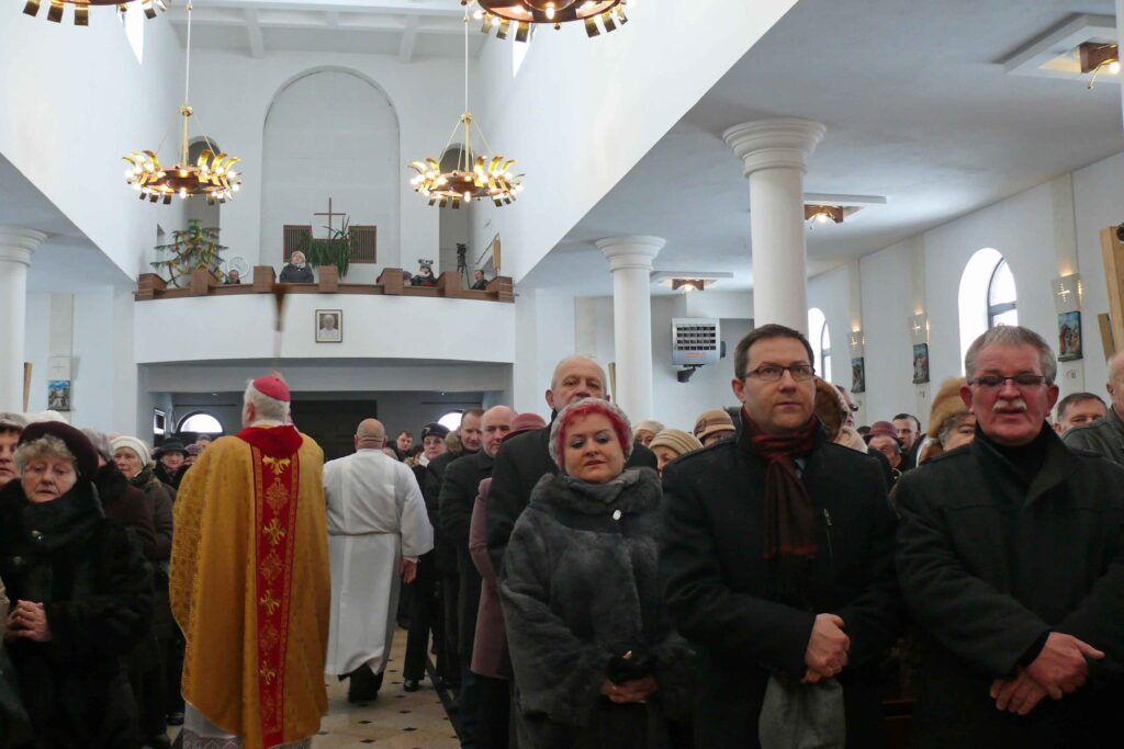 Otwarcie Bramy Miłosierdzia w parafii pw. Miłosierdzia Bożego w Kraśniku