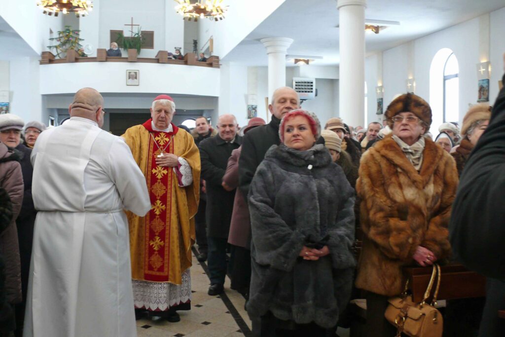 Otwarcie Bramy Miłosierdzia w parafii pw. Miłosierdzia Bożego w Kraśniku
