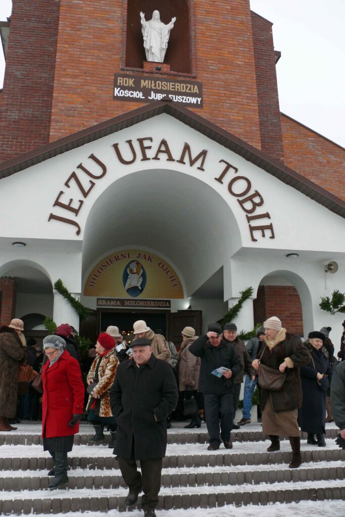 Otwarcie Bramy Miłosierdzia w parafii pw. Miłosierdzia Bożego w Kraśniku