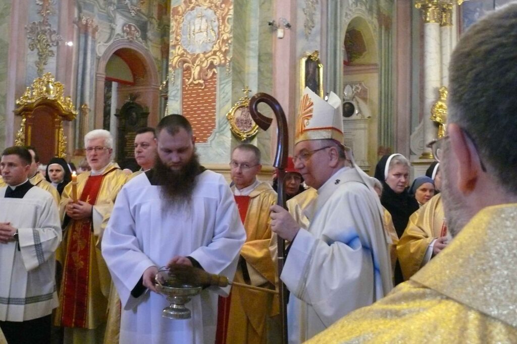Spotkanie osób życia konsekrowanego w Archikatedrze Lubelskiej