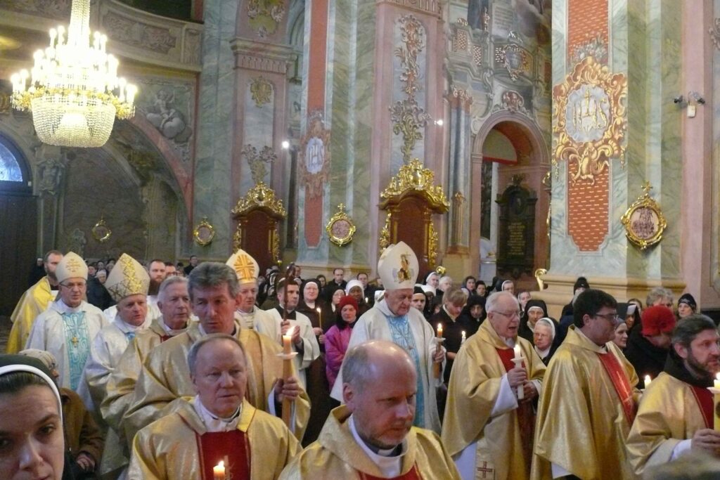 Spotkanie osób życia konsekrowanego w Archikatedrze Lubelskiej
