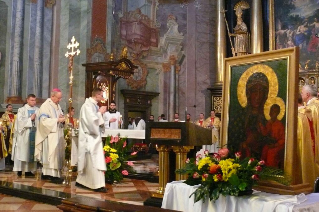 Spotkanie osób życia konsekrowanego w Archikatedrze Lubelskiej