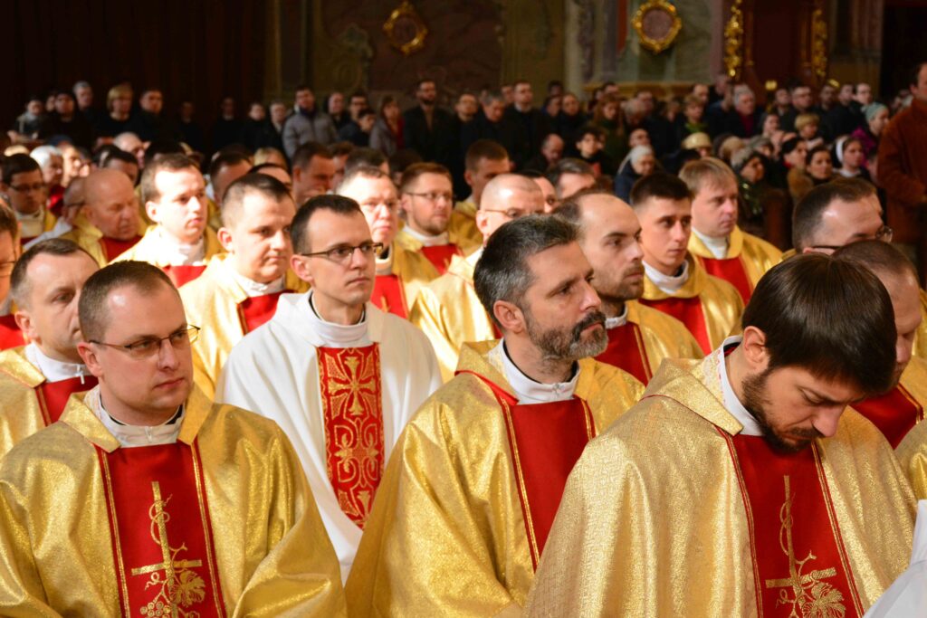 Msza Krzyżma i odnowienie przyrzeczeń kapłańskich w Archikatedrze Lubelskiej