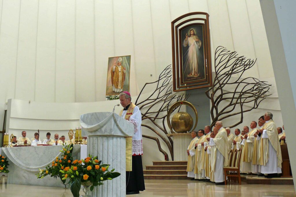 Zawierzenie archidiecezji lubelskiej Bożemu Miłosierdziu - Łagiewniki 2016