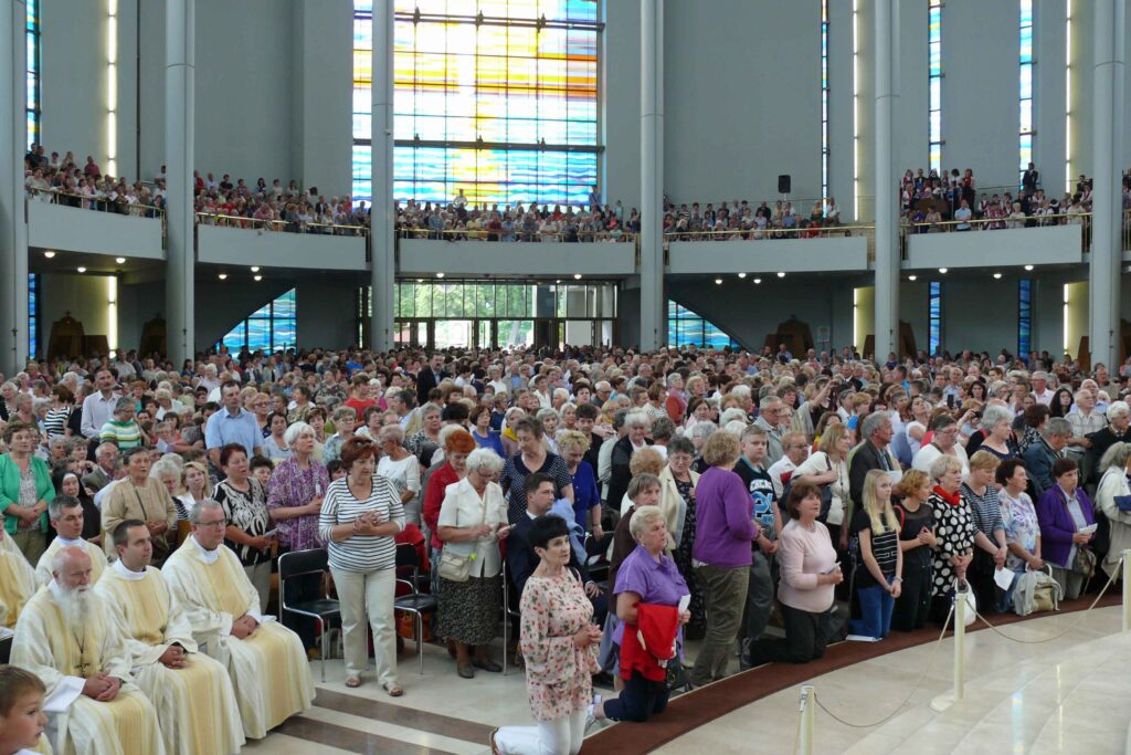Zawierzenie archidiecezji lubelskiej Bożemu Miłosierdziu - Łagiewniki 2016