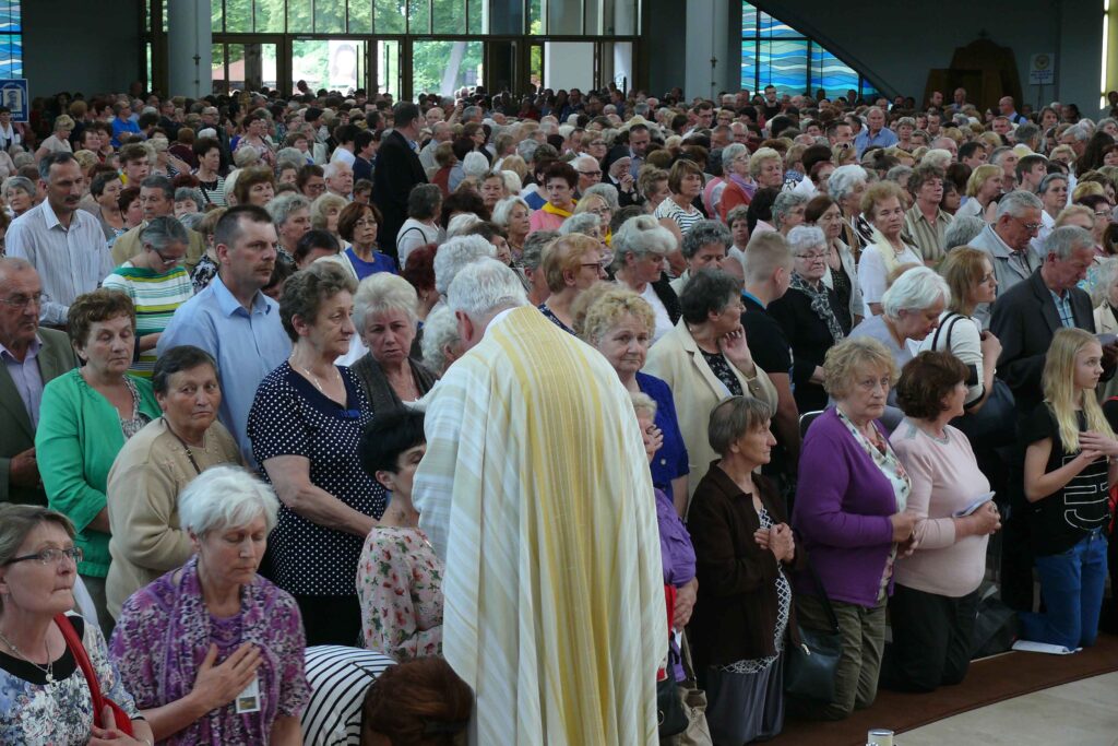 Zawierzenie archidiecezji lubelskiej Bożemu Miłosierdziu - Łagiewniki 2016