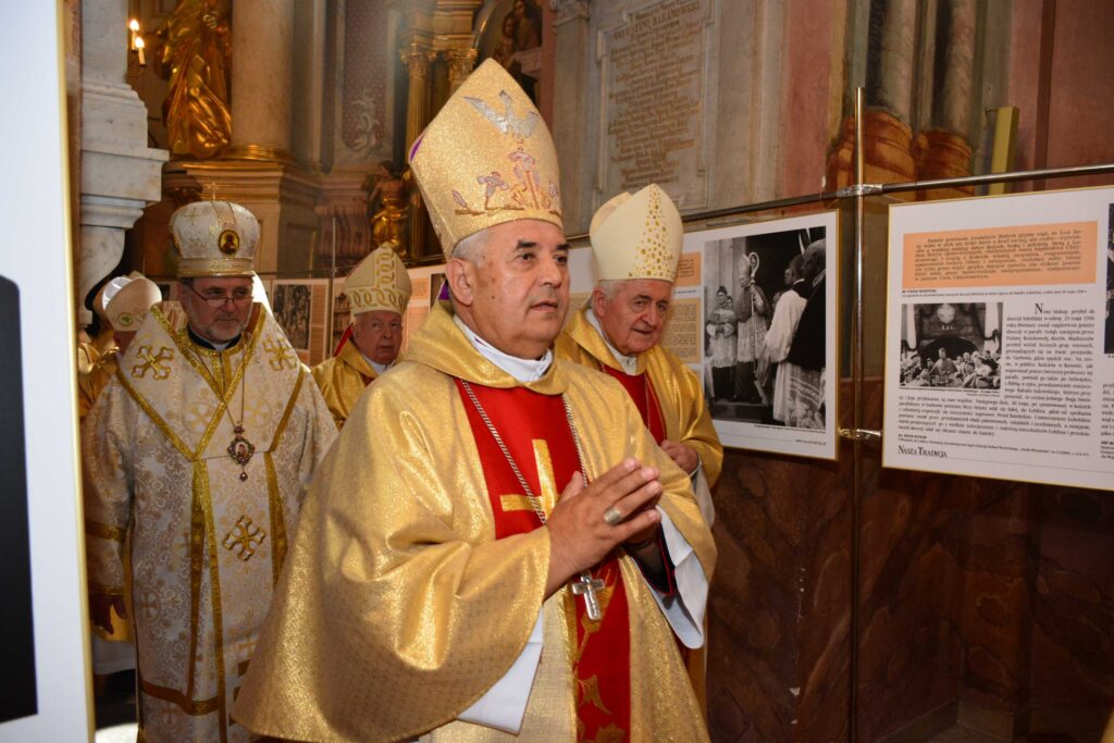 Uroczystości złotego jubileuszu biskupstwa abp. Bolesława Pylaka
