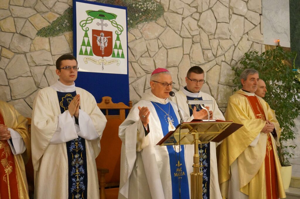Diecezjalne obchody 100. rocznicy objawień fatimskich - relacja