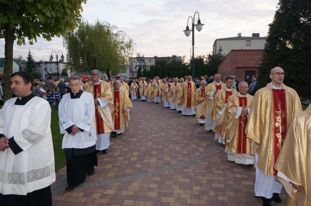 Diecezjalne obchody 100. rocznicy objawień fatimskich - relacja