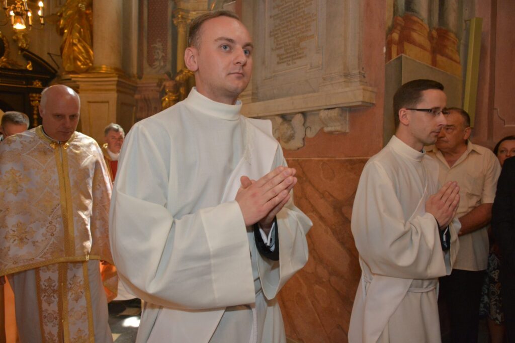 Dwunastu nowych kapłanów lubelskiej archidiecezji
