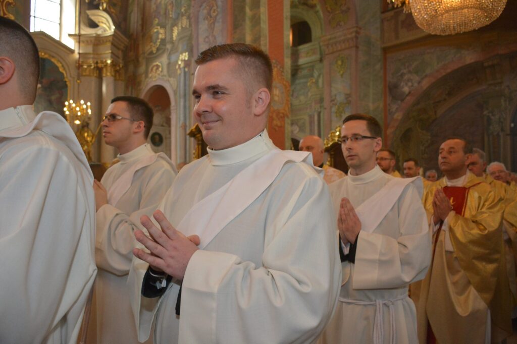 Dwunastu nowych kapłanów lubelskiej archidiecezji