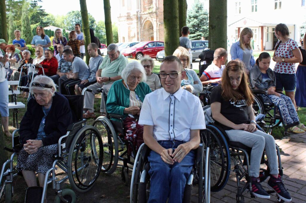 Wczasorekolekcje dla chorych w Dąbrowicy