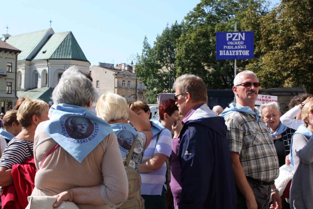 Niewidomi i słabowidzący pielgrzymi u MB Płaczącej - relacja