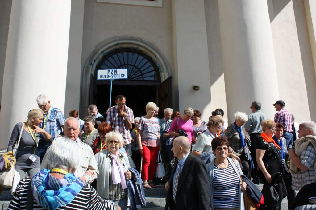 Niewidomi i słabowidzący pielgrzymi u MB Płaczącej - relacja