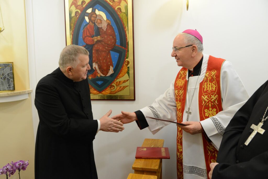Miejsce kapłańskiej modlitwy i adoracji na plebanii Świętej Rodziny w Lublinie
