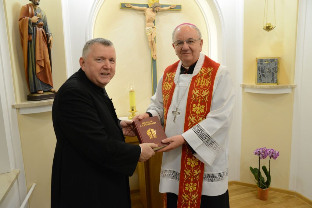 Miejsce kapłańskiej modlitwy i adoracji na plebanii Świętej Rodziny w Lublinie