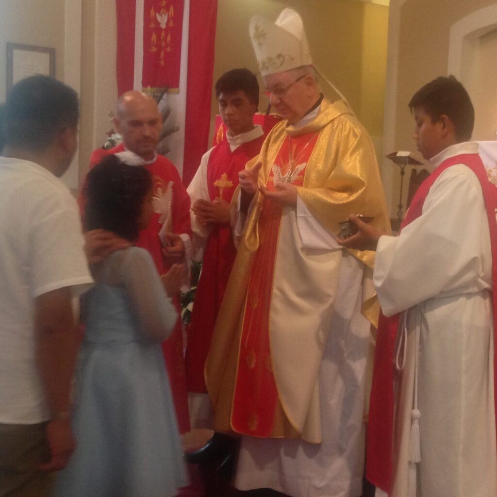 Abp Stanisław Budzik u misjonarzy w Ekwadorze