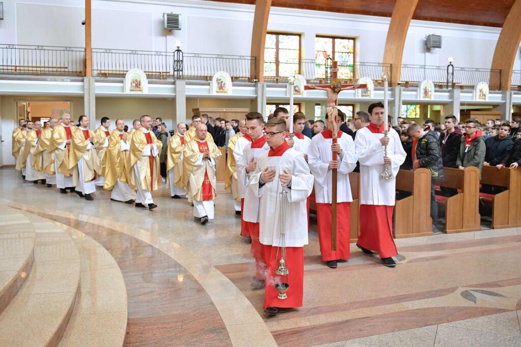 Mistrzowie Liturgicznej Służby Ołtarza w halowej piłce nożnej - Lublin 2019 [FOTO]