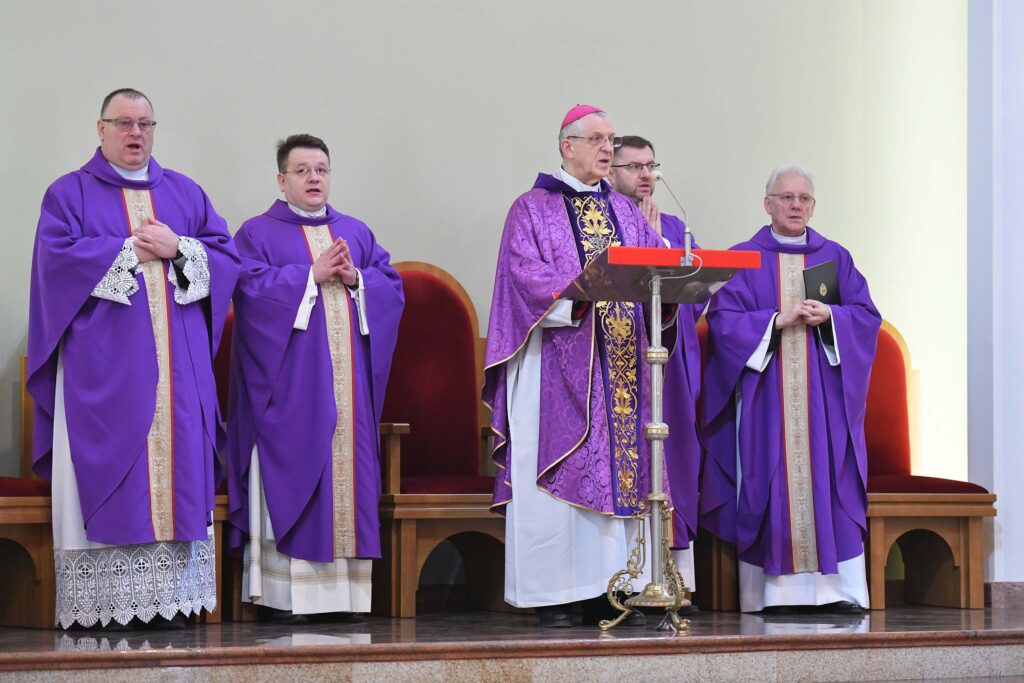 Mistrzowie Liturgicznej Służby Ołtarza w halowej piłce nożnej - Lublin 2019 [FOTO]