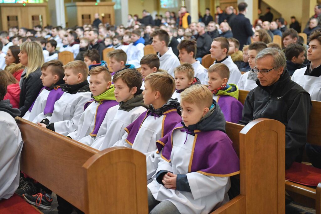 Mistrzowie Liturgicznej Służby Ołtarza w halowej piłce nożnej - Lublin 2019 [FOTO]