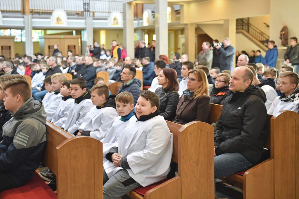 Mistrzowie Liturgicznej Służby Ołtarza w halowej piłce nożnej - Lublin 2019 [FOTO]