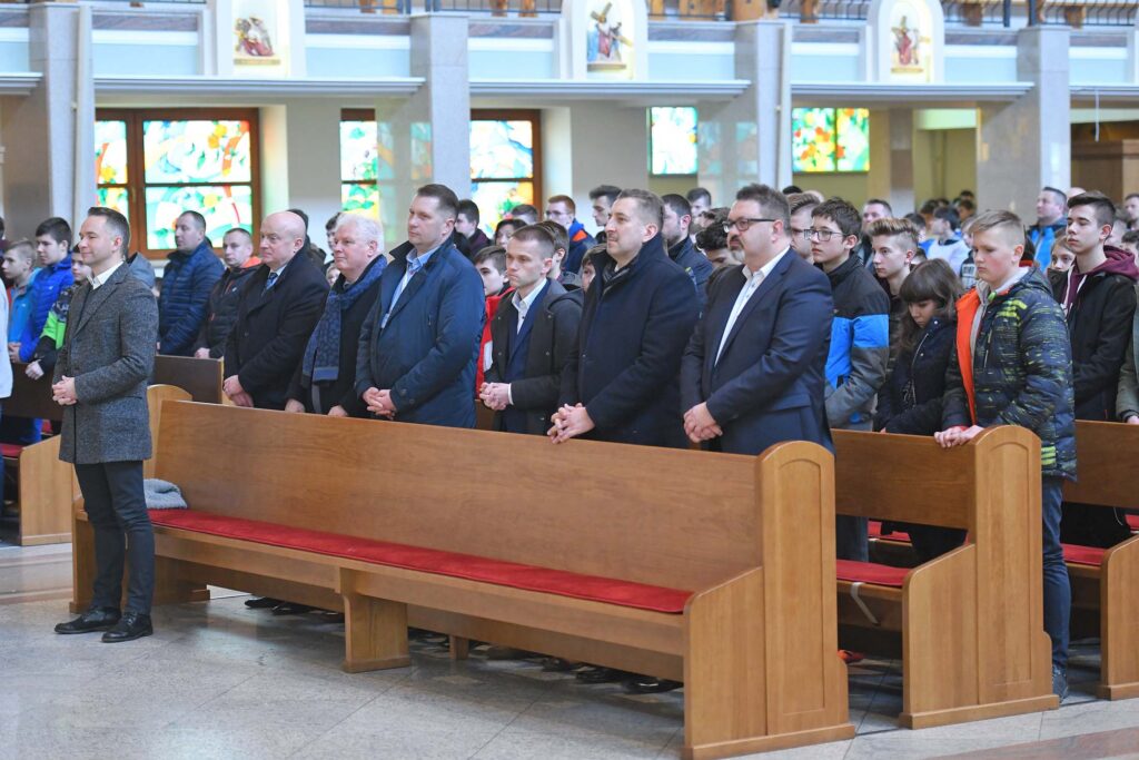 Mistrzowie Liturgicznej Służby Ołtarza w halowej piłce nożnej - Lublin 2019 [FOTO]