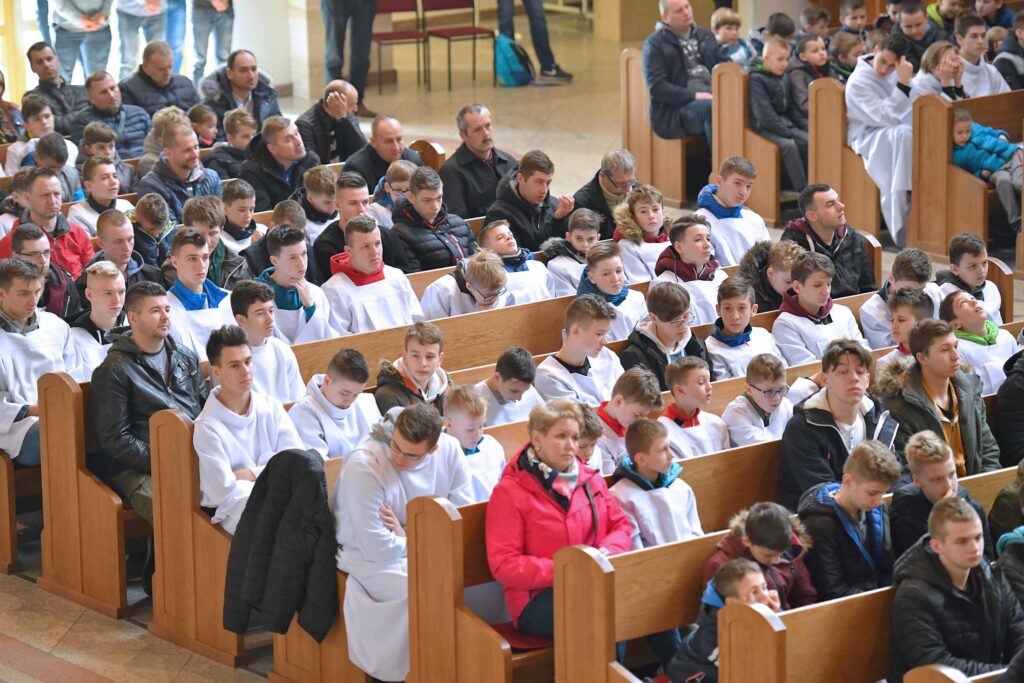 Mistrzowie Liturgicznej Służby Ołtarza w halowej piłce nożnej - Lublin 2019 [FOTO]