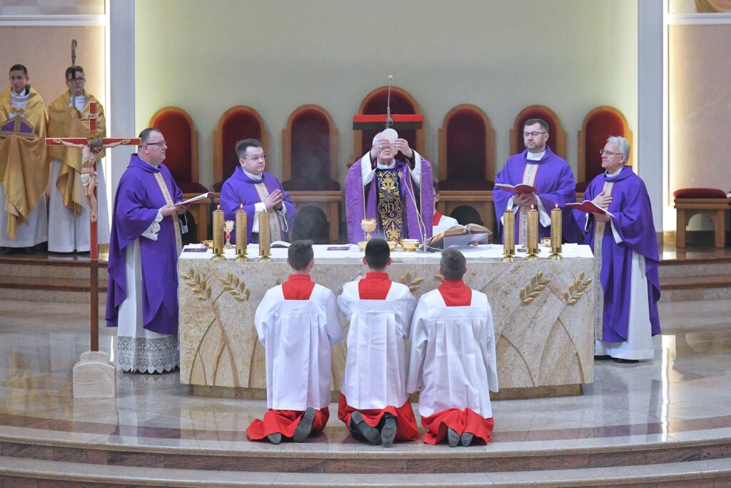 Mistrzowie Liturgicznej Służby Ołtarza w halowej piłce nożnej - Lublin 2019 [FOTO]