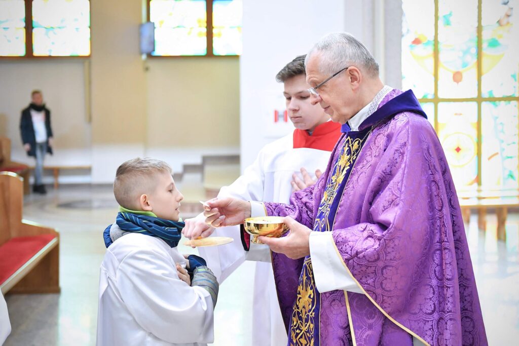 Mistrzowie Liturgicznej Służby Ołtarza w halowej piłce nożnej - Lublin 2019 [FOTO]