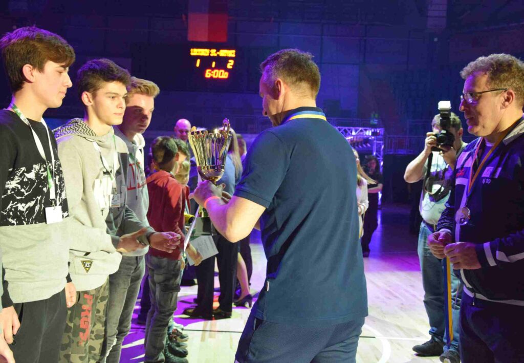 Gala mistrzostw Liturgicznej Służby Ołtarza w halową piłkę nożną 2019 [FOTO]