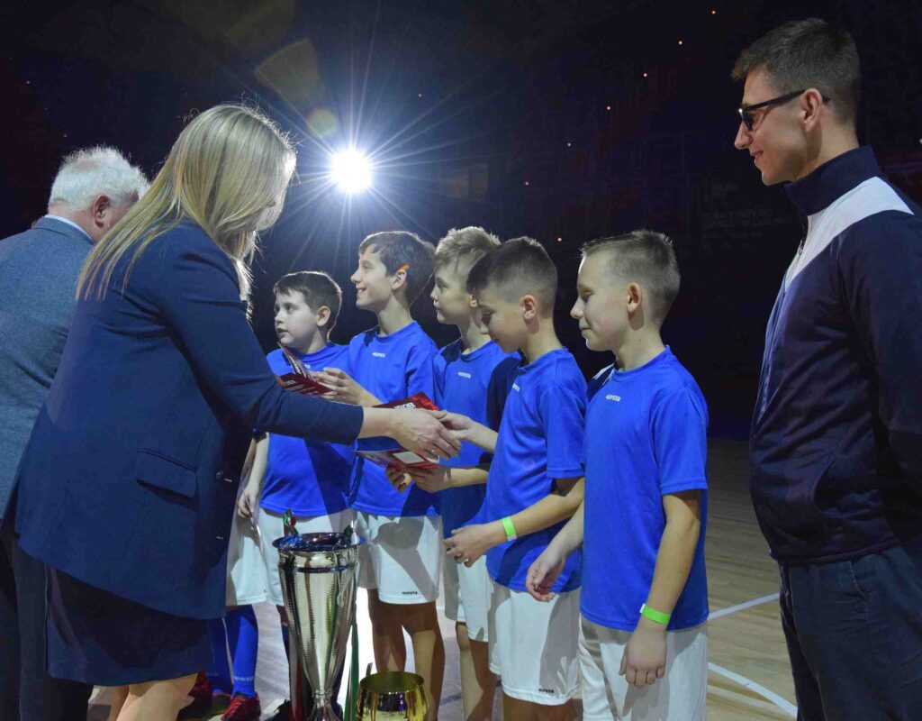 Gala mistrzostw Liturgicznej Służby Ołtarza w halową piłkę nożną 2019 [FOTO]