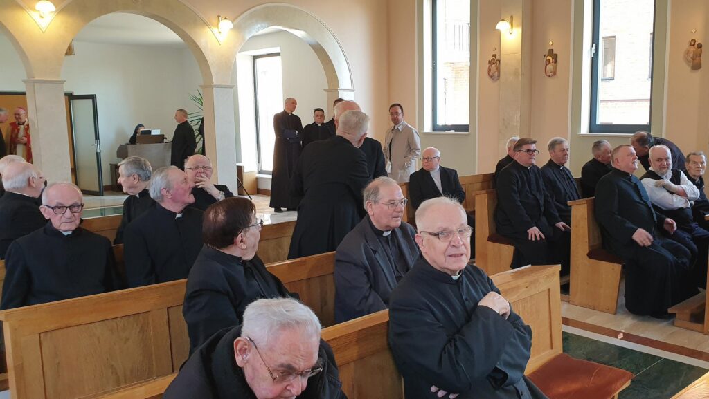 Nowa kaplica domu księży zaczęła służyć mieszkańcom