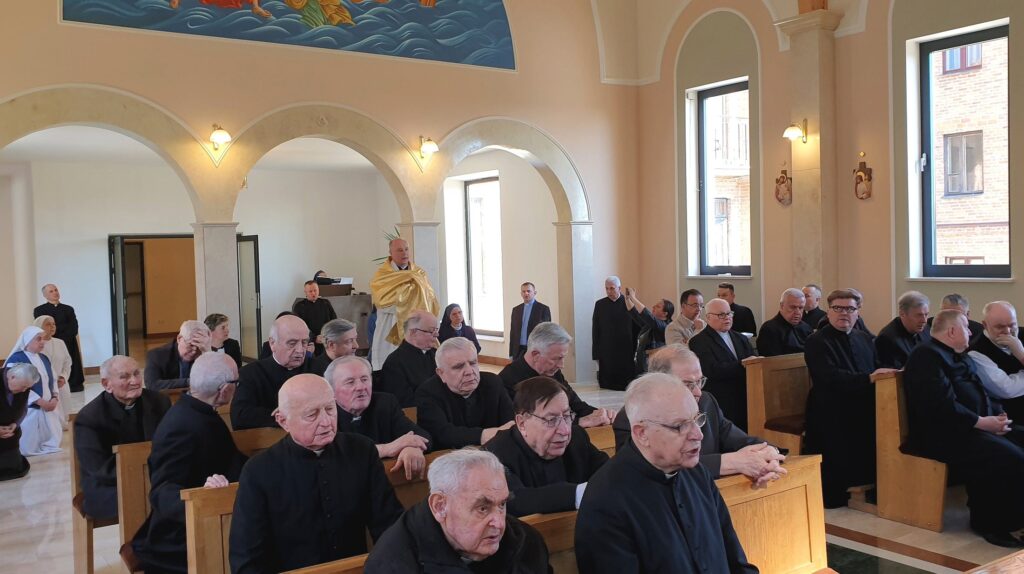 Nowa kaplica domu księży zaczęła służyć mieszkańcom