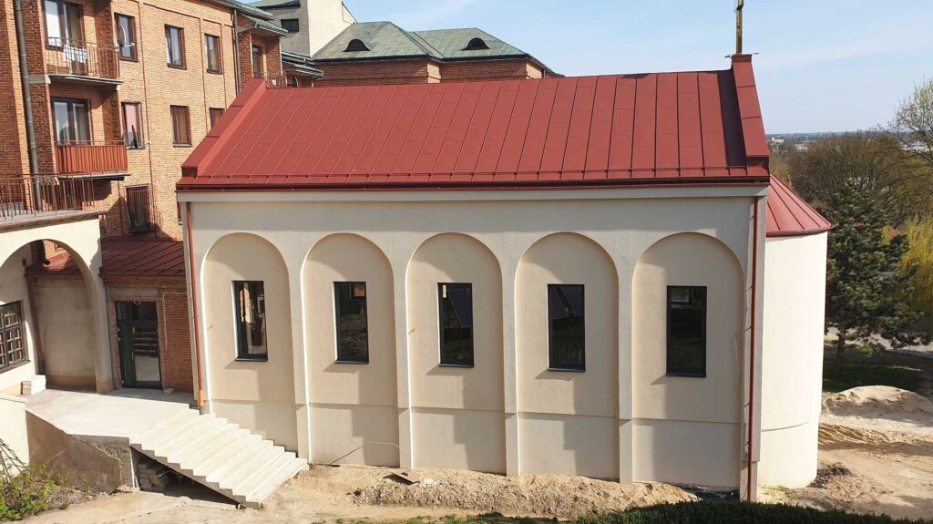 Nowa kaplica domu księży zaczęła służyć mieszkańcom