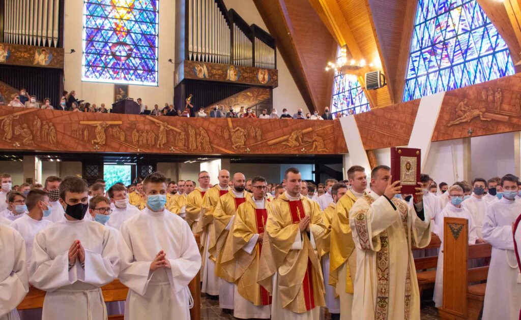 Błogosławieństwo nowych lektorów z archidiecezji u św. Józefa w Lublinie