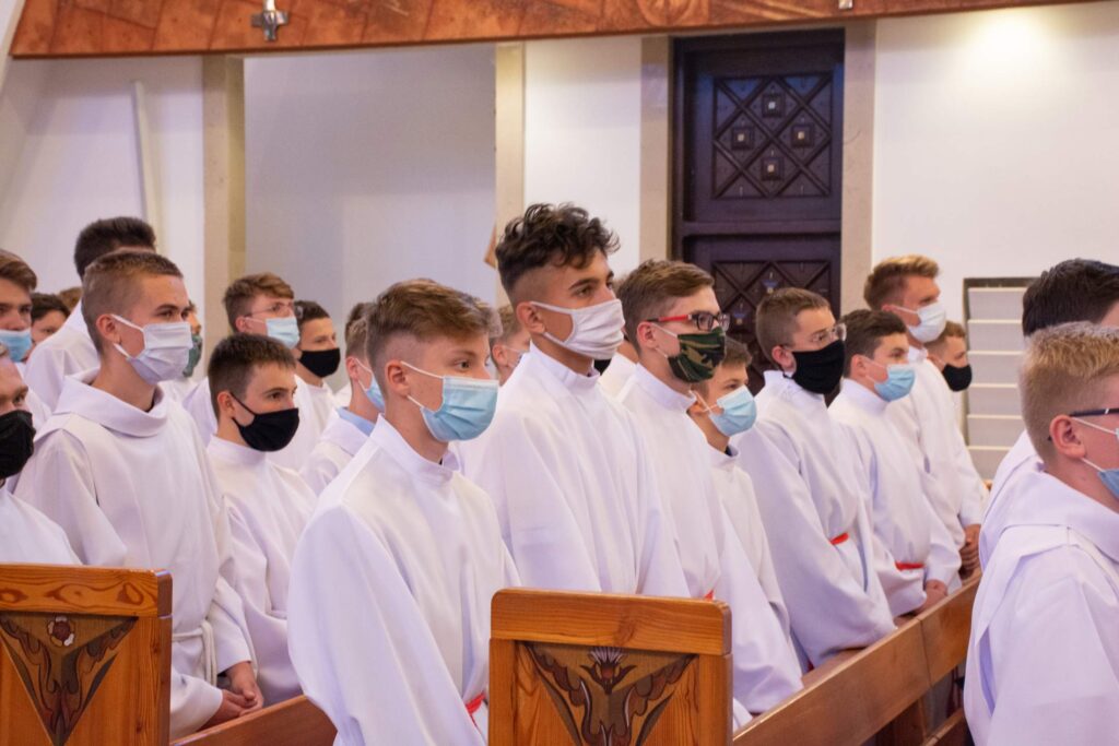 Błogosławieństwo nowych lektorów z archidiecezji u św. Józefa w Lublinie