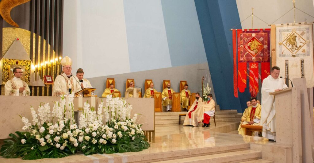 Błogosławieństwo nowych lektorów z archidiecezji u św. Józefa w Lublinie