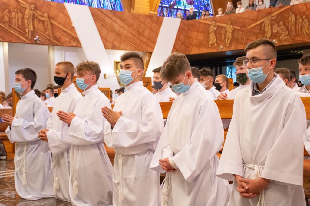 Błogosławieństwo nowych lektorów z archidiecezji u św. Józefa w Lublinie