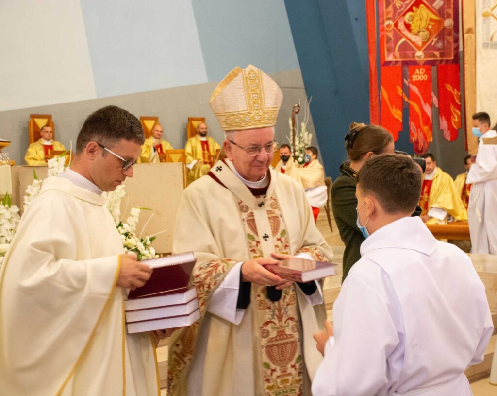Błogosławieństwo nowych lektorów z archidiecezji u św. Józefa w Lublinie