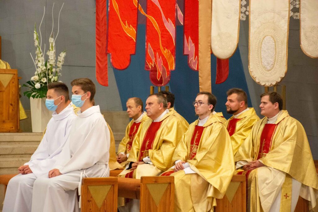 Błogosławieństwo nowych lektorów z archidiecezji u św. Józefa w Lublinie