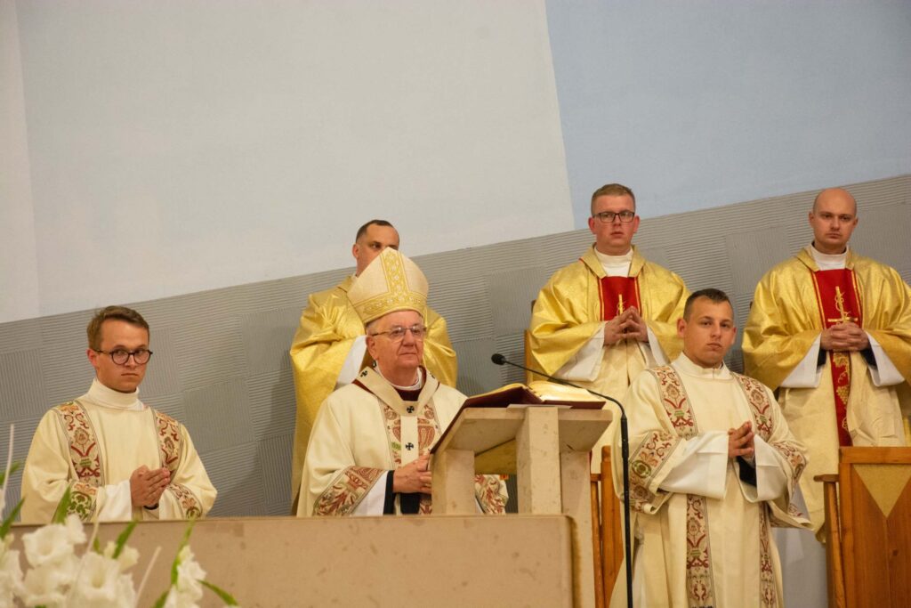 Błogosławieństwo nowych lektorów z archidiecezji u św. Józefa w Lublinie