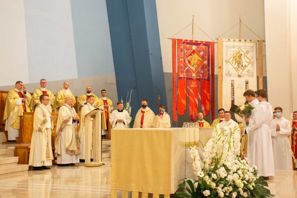 Błogosławieństwo nowych lektorów z archidiecezji u św. Józefa w Lublinie