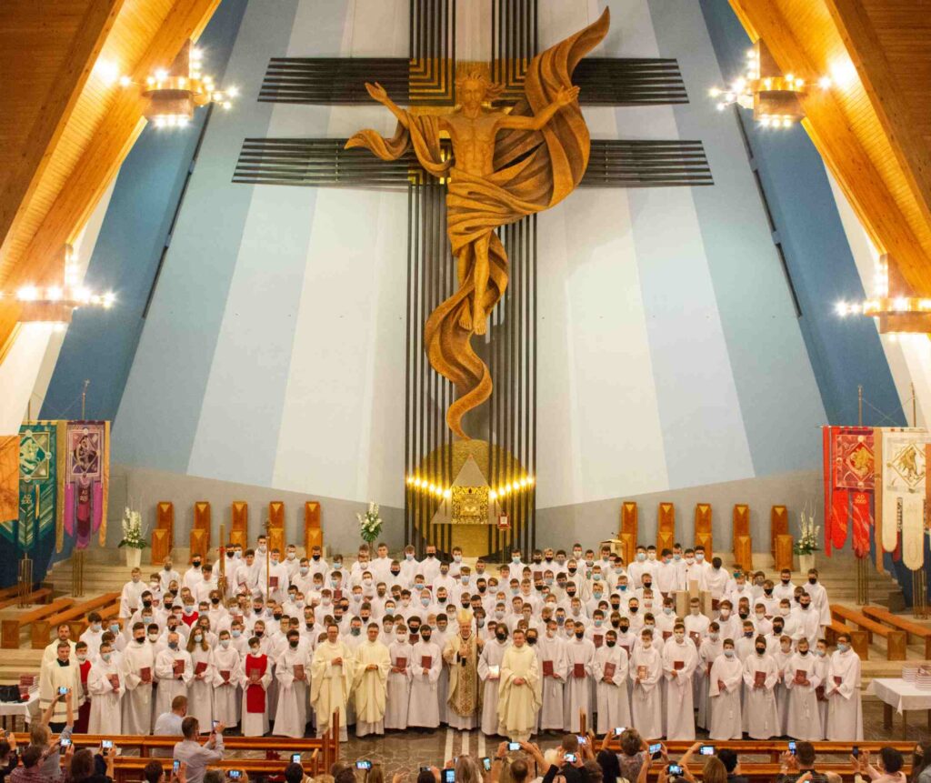 Błogosławieństwo nowych lektorów z archidiecezji u św. Józefa w Lublinie