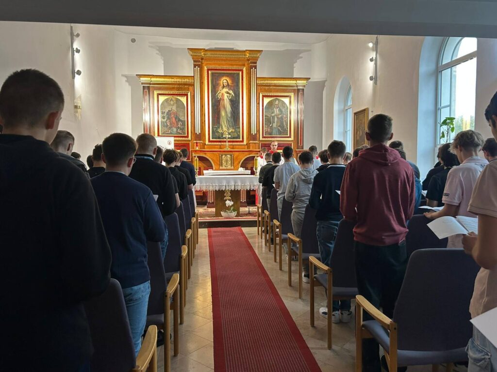 Rozpoczęła się kolejna edycja kursu ceremoniarzy parafialnych