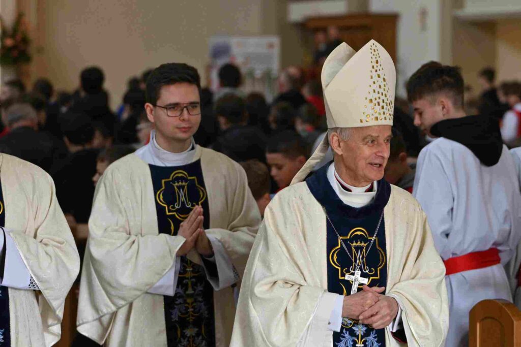 Zwycięzcy XVI Mistrzostw Archidiecezji Lubelskiej LSO w halową piłkę nożną
